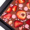 Молочный шоколад CHOCBAR XL DE LUXE с клубникой "40%",  300г